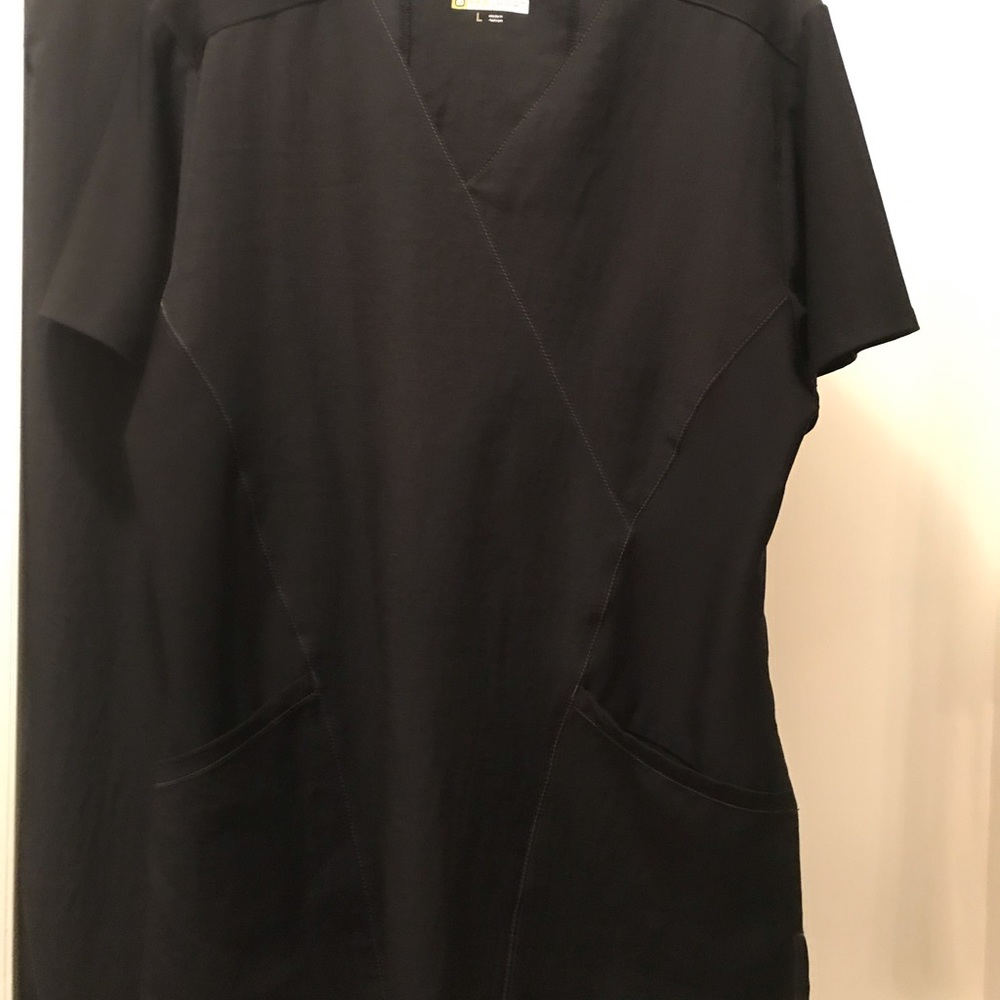 Comfortable Black, flexible nurses scrub set